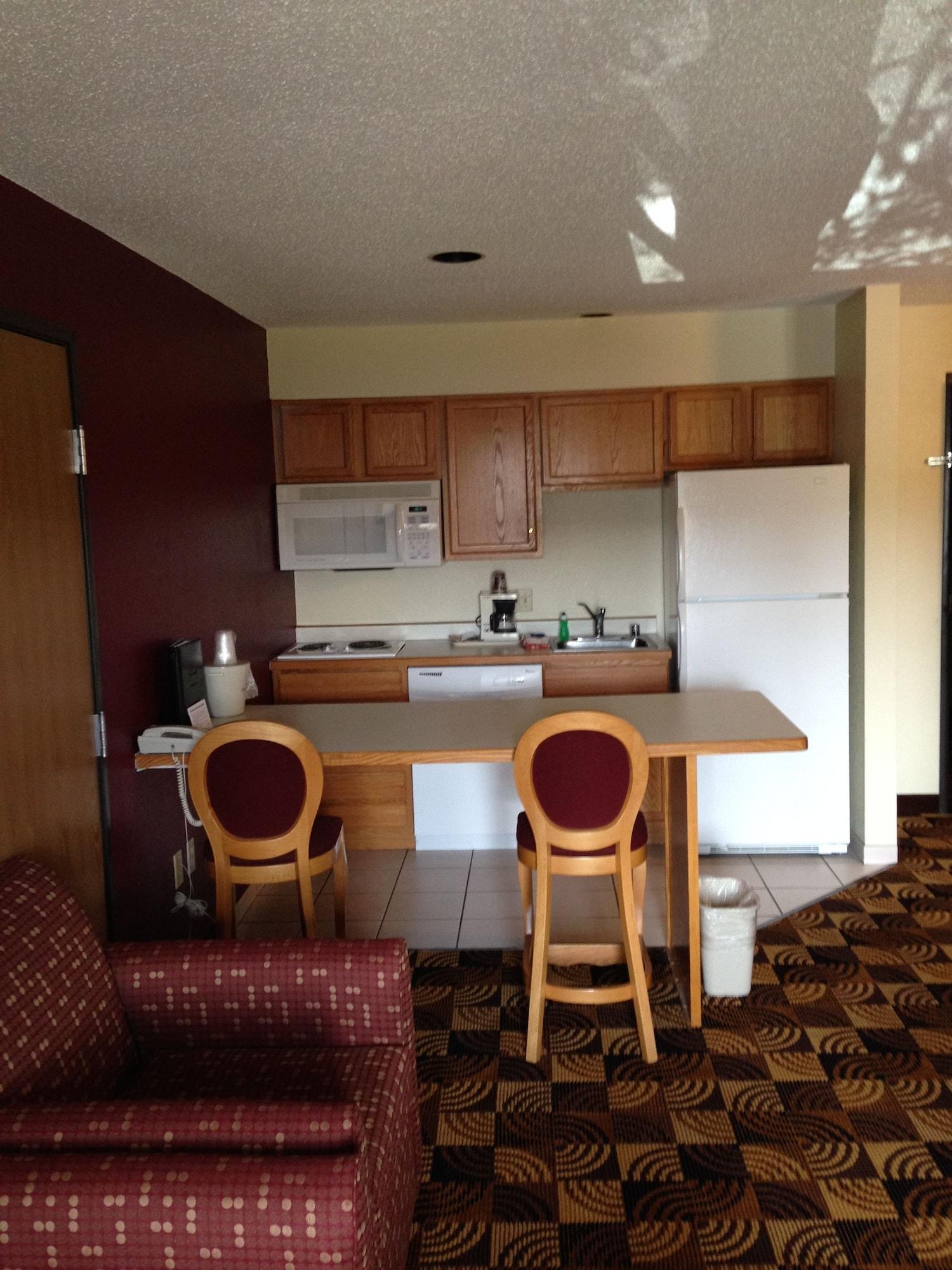 Americinn By Wyndham Elkhorn Near Lake Geneva Екстер'єр фото